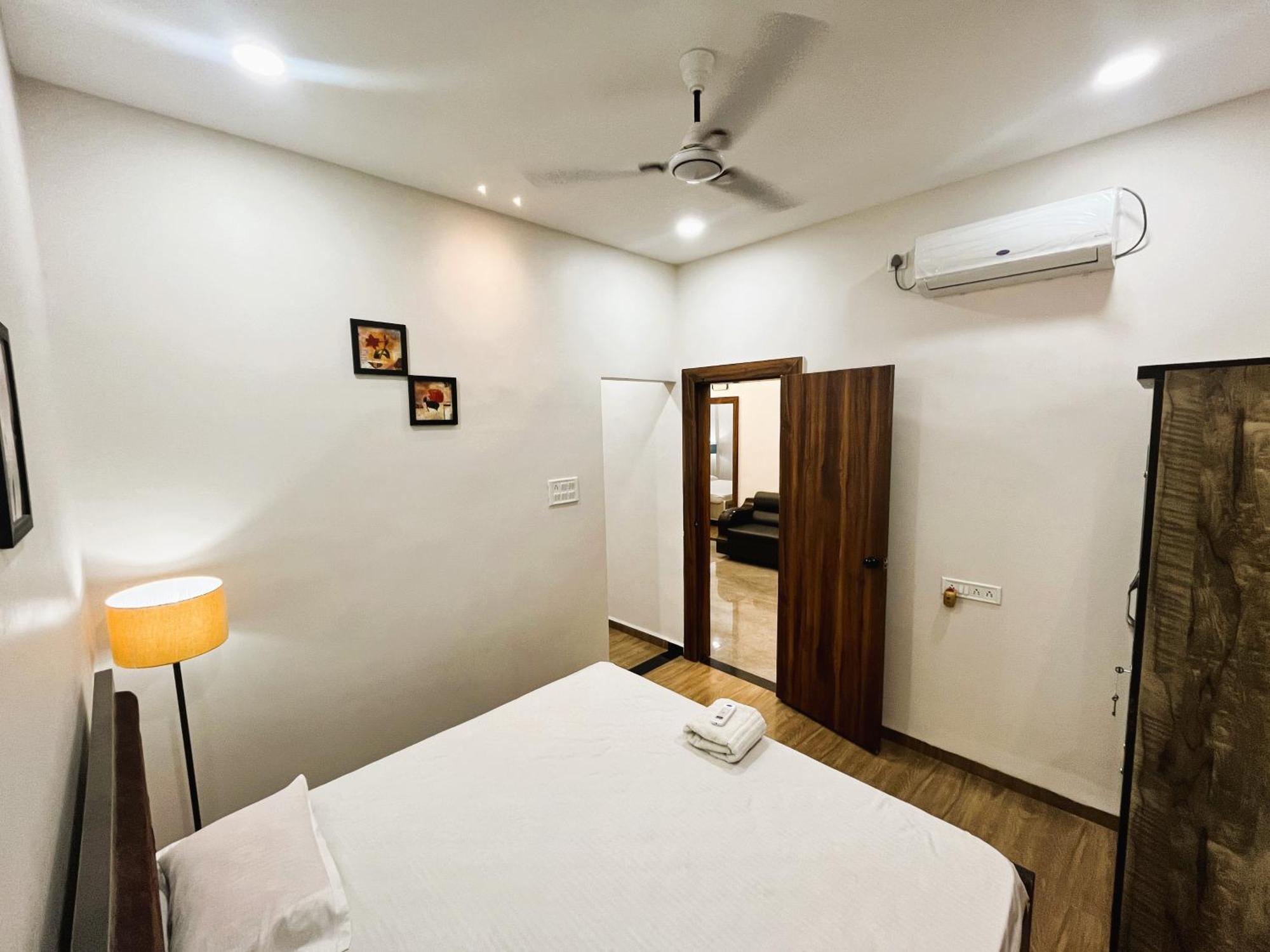 Shree Stay Inn Luxe' Holiday Home Ujjain Exterior foto